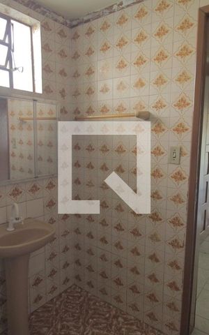 Casa à venda com 300m², 3 quartos e 6 vagasBanheiro