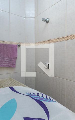 Casa à venda com 240m², 3 quartos e 2 vagas Casa à venda com 240m², 3 quartos e 2 vagasLavanderia