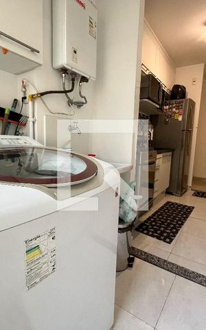 Apartamento à venda com 102m², 3 quartos e 2 vagas Apartamento à venda com 102m², 3 quartos e 2 vagasÁrea de Serviço