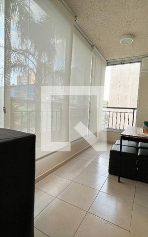 Apartamento à venda com 102m², 3 quartos e 2 vagas Apartamento à venda com 102m², 3 quartos e 2 vagasVaranda