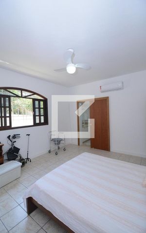 Casa para alugar com 600m², 4 quartos e 5 vagasSuíte 2