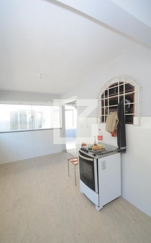 Casa para alugar com 600m², 4 quartos e 5 vagasÁrea de Serviço