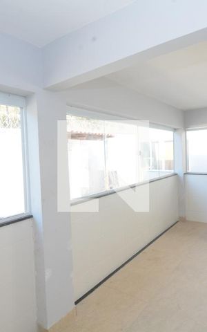 Casa para alugar com 600m², 4 quartos e 5 vagasÁrea de Serviço