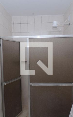 Casa para alugar com 600m², 4 quartos e 5 vagasBanheiro Social