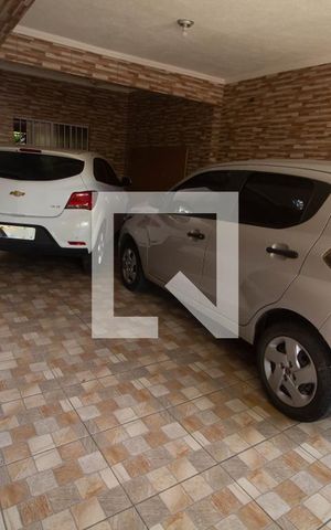 Casa à venda com 300m², 6 quartos e 3 vagas Casa à venda com 300m², 6 quartos e 3 vagasGaragem