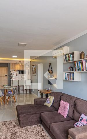 Apartamento à venda com 87m², 3 quartos e 2 vagasSala
