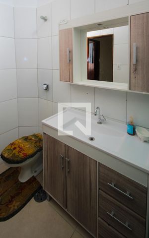 Casa à venda com 150m², 2 quartos e 1 vagaPiso 1 - Banheiro