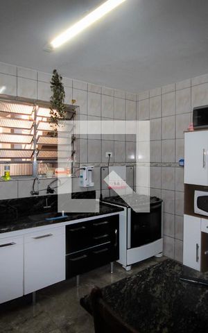 Casa à venda com 150m², 2 quartos e 1 vagaPiso T - Cozinha
