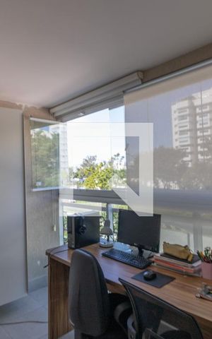 Apartamento para alugar com 138m², 3 quartos e 2 vagas Apartamento para alugar com 138m², 3 quartos e 2 vagasSuíte Master - Varanda - Escritório