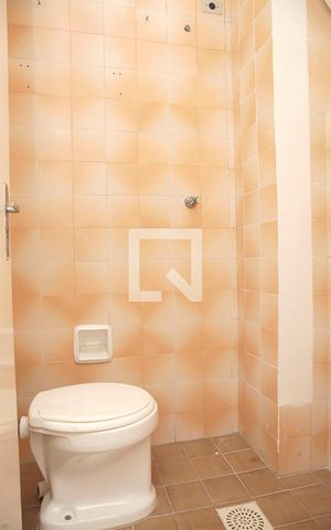 Apartamento para alugar com 70m², 2 quartos e sem vagaBanheiro da Suíte