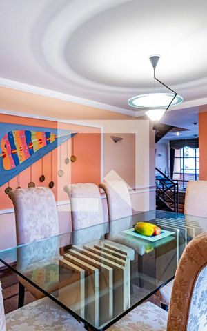 Casa de condomínio à venda com 820m², 4 quartos e 6 vagasSala de jantar 01