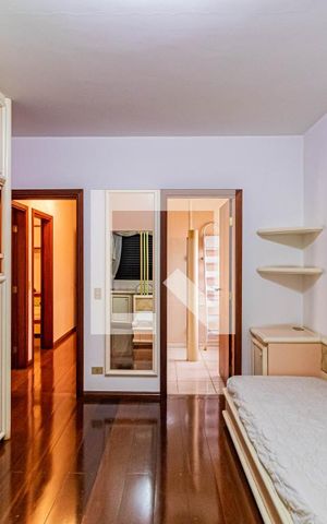 Casa de condomínio à venda com 820m², 4 quartos e 6 vagasSuite 03