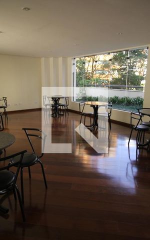 Apartamento à venda com 138m², 3 quartos e 3 vagasÁrea comum - Salão de festas