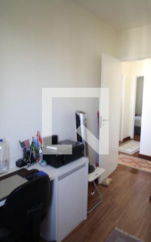 Apartamento à venda com 138m², 3 quartos e 3 vagasQuarto 2