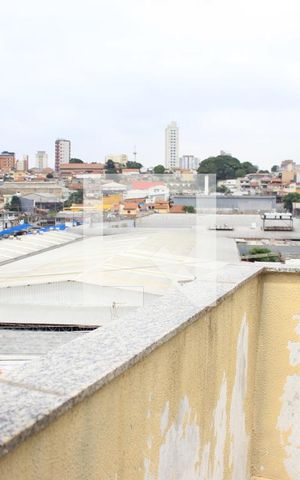 Casa à venda com 110m², 4 quartos e 2 vagasTerraço