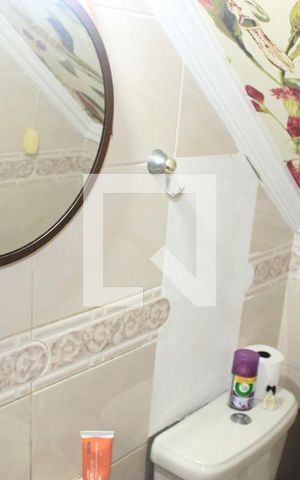 Casa à venda com 110m², 4 quartos e 2 vagasLavabo