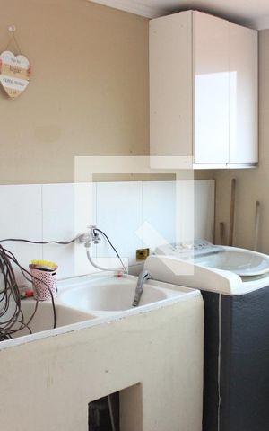 Casa à venda com 110m², 4 quartos e 2 vagasLavanderia 1