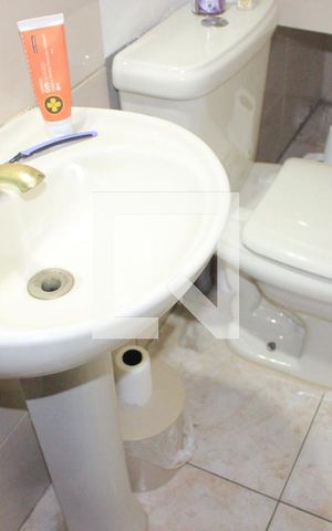 Casa à venda com 110m², 4 quartos e 2 vagasLavabo