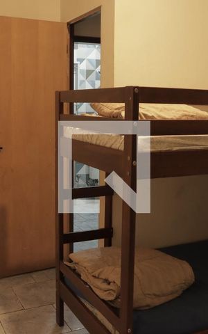 Casa para alugar com 35m², 6 quartos e sem vagaQuarto 2 (casa 02)