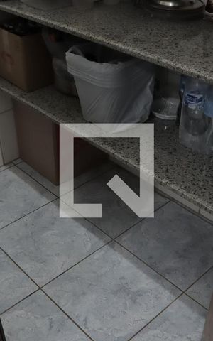 Casa para alugar com 35m², 6 quartos e sem vagaDespensa (casa 01)