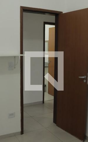 Casa para alugar com 35m², 6 quartos e sem vagaQuarto 1 (casa 01)