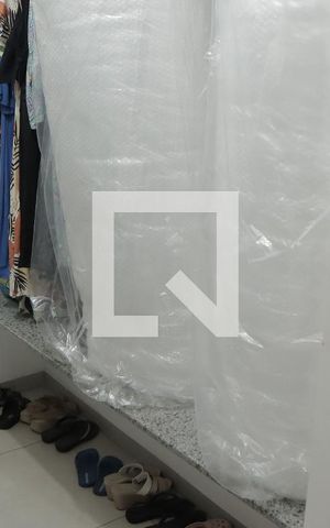 Casa para alugar com 35m², 6 quartos e sem vagaCloset suíte 2 (casa 01)