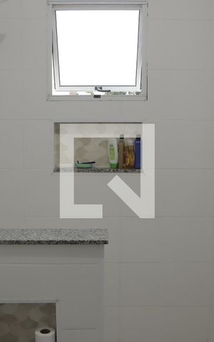 Casa para alugar com 35m², 6 quartos e sem vagaBanheiro suíte 1 (casa 01)