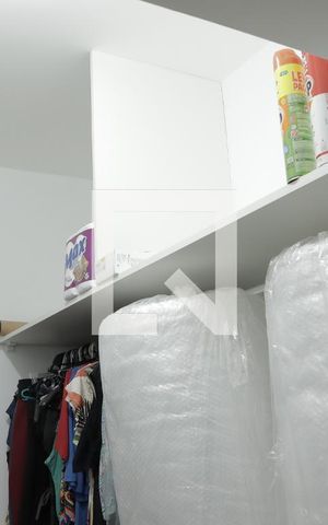 Casa para alugar com 35m², 6 quartos e sem vagaCloset suíte 2 (casa 01)
