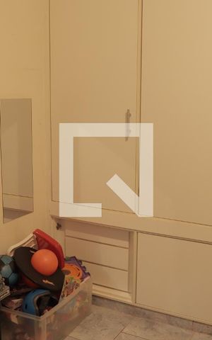 Casa para alugar com 35m², 6 quartos e sem vagaQuarto 2 (casa 02)