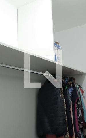 Casa para alugar com 35m², 6 quartos e sem vagaCloset suíte 2 (casa 01)