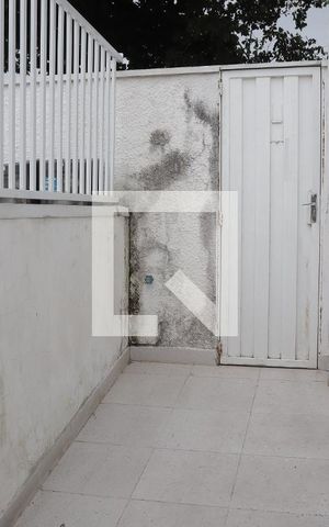 Casa para alugar com 35m², 6 quartos e sem vagaÁrea Externa