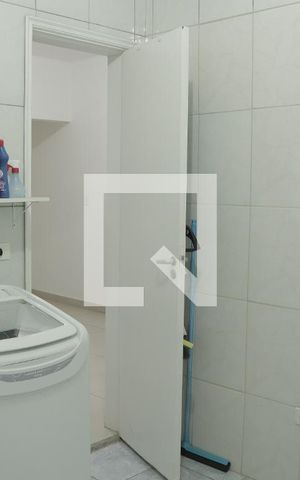Casa para alugar com 35m², 6 quartos e sem vagaÁrea de serviço (casa 01)