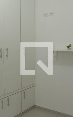 Casa para alugar com 35m², 6 quartos e sem vagaQuarto 1 (casa 01)