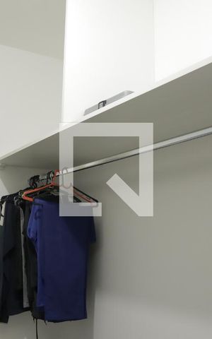 Casa para alugar com 35m², 6 quartos e sem vagaCloset suíte 1 (casa 01)