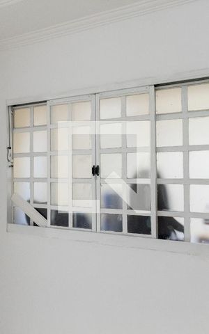 Casa para alugar com 120m², 3 quartos e 1 vagaSala