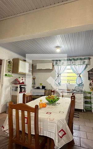 Casa à venda com 65m², 3 quartos e 2 vagasCozinha