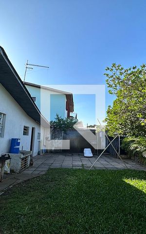 Casa à venda com 65m², 3 quartos e 2 vagasQuintal