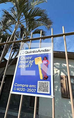 Casa à venda com 65m², 3 quartos e 2 vagasÁrea externa