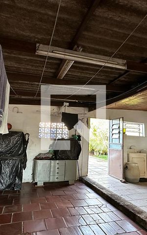 Casa à venda com 65m², 3 quartos e 2 vagasÁrea de Serviço