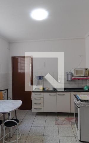 Apartamento para alugar com 145m², 3 quartos e sem vaga Apartamento para alugar com 145m², 3 quartos e sem vagaCozinha