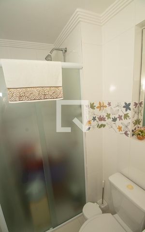 Apartamento à venda com 59m², 3 quartos e 1 vaga Apartamento à venda com 59m², 3 quartos e 1 vagaBanheiro Social