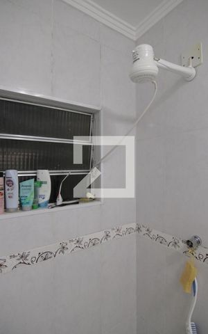 Casa à venda com 375m², 5 quartos e 2 vagasBanheiro