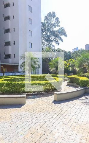 Apartamento para alugar com 83m², 3 quartos e 2 vagas Apartamento para alugar com 83m², 3 quartos e 2 vagasÁrea comum