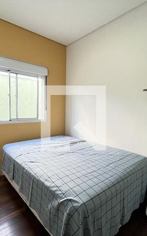 Casa à venda com 380m², 5 quartos e 3 vagas Casa à venda com 380m², 5 quartos e 3 vagasSuite 2