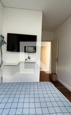 Casa à venda com 380m², 5 quartos e 3 vagas Casa à venda com 380m², 5 quartos e 3 vagasSuite 2