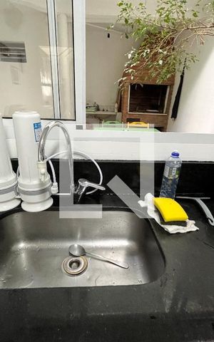 Casa à venda com 380m², 5 quartos e 3 vagas Casa à venda com 380m², 5 quartos e 3 vagasCozinha
