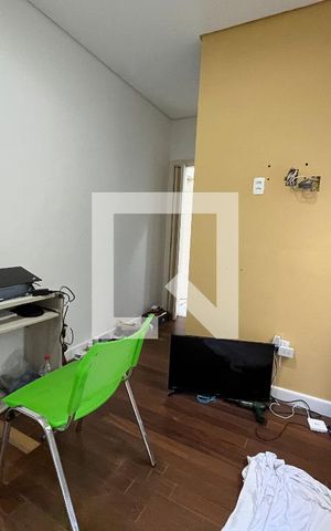 Casa à venda com 380m², 5 quartos e 3 vagas Casa à venda com 380m², 5 quartos e 3 vagasSuite 4