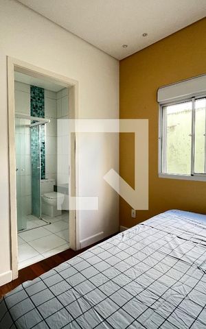 Casa à venda com 380m², 5 quartos e 3 vagas Casa à venda com 380m², 5 quartos e 3 vagasSuite 2