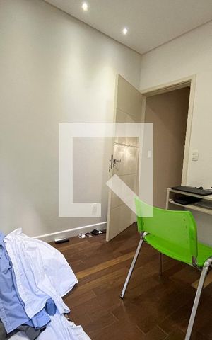 Casa à venda com 380m², 5 quartos e 3 vagas Casa à venda com 380m², 5 quartos e 3 vagasSuite 4