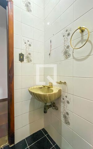 Casa para alugar com 220m², 3 quartos e 2 vagas Casa para alugar com 220m², 3 quartos e 2 vagasLavabo